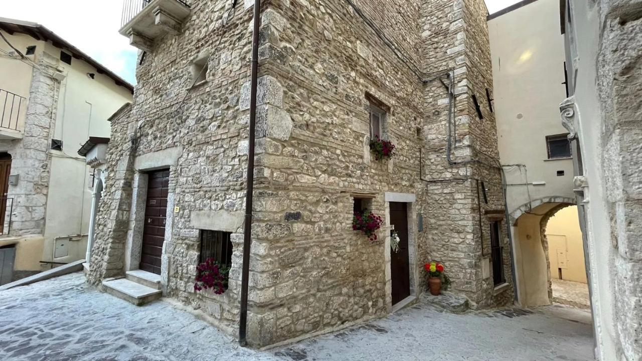 Casa Vacanze Margiu Pater Domus Goriano Sicoli Ngoại thất bức ảnh