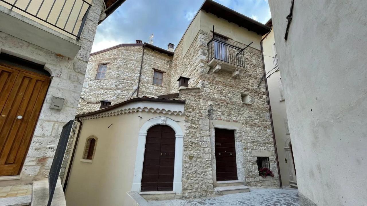 Casa Vacanze Margiu Pater Domus Goriano Sicoli Ngoại thất bức ảnh